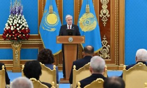 Мемлекет басшысы мұнай-газ саласының қызметкерлерін марапаттау рәсіміне қатысты