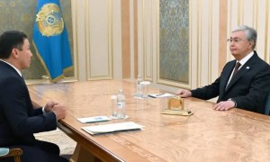 Президент Артаевтың сұхбатынан кейін Головкинді қабылдады
