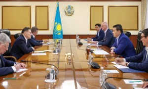 Әлихан Смайылов «Росатом» басшысы Алексей Лихачевпен кездесті