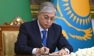 Президент Қазақстан халқын Отбасы күнімен құттықтады