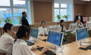 «Заң және тәртіп»: елордалық оқушылар арасында «Qarzhy Saqshysy» ойыны өтіп жатыр