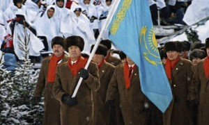 Қысқы Олимпия ойындарында ту ұстап шыққан қазақ спортшылары