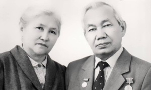 Біз бір-бірімізге 54 жыл ғашық болдық — Әзілхан Нұршайықов пен жары Халиманың тарихы