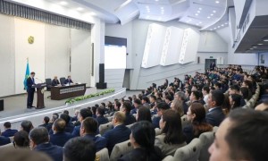Роман Скляр 2026 жылға өнеркәсіп пен құрылыс басымдықтарын белгіледі