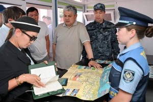 Вице-премьер Алакөл жағалауының жерді пайдалану картасымен танысты