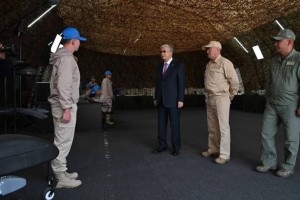 Президент FPV-дрон операторларын даярлайтын инновациялық оқу-жаттығу кешенімен танысты