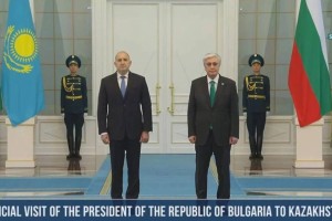 Қасым-Жомарт Тоқаев Болгария Президентін қарсы алды