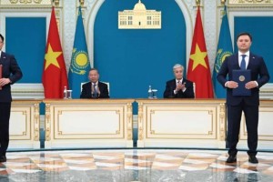 Қасым-Жомарт Тоқаев пен То Лам келіссөздер қорытындысы бойынша Бірлескен мәлімдеме қабылдады