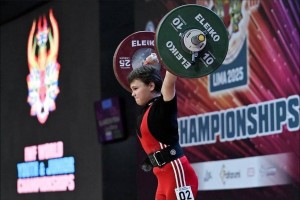 Ксения Прозорова ауыр атлетикадан әлем чемпионы атанды