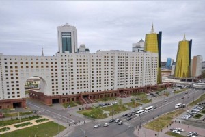 Министрліктер жаңа жұмыс кестесіне көше бастады