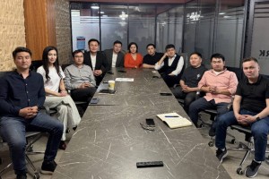 Қазақ YouTuber-лері бас қосты