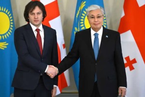 Мемлекет басшысы Грузия Премьер-министрі Ираклий Кобахидземен келіссөз жүргізді