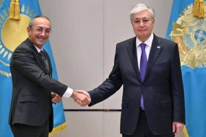 Мемлекет басшысы Франческо Депаскуалені қабылдады