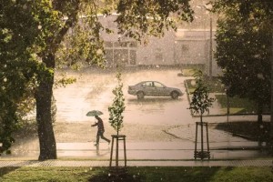 Жаңбыр, үсік, найзағай: Ауа райына байланысты бірқатар өңірде ескерту жарияланды