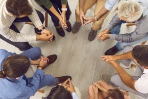 «Коучтардың үгіт-насихаты қазақы тәлім-тәрбиеге кереғар келеді»