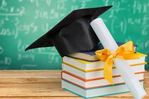 Министр түлектерге үміт ізбеу керек екенін айтты