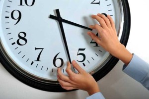 Үкімет уақыт белдеуін ауыстырудан бас тартты