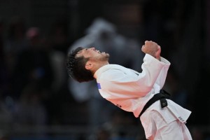 Елдос Сметов Париж Олимпиадасының чемпионы