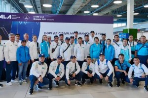 Қазақ боксшылары Парижге аттанды