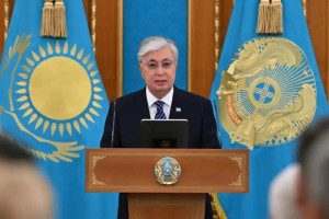 Мемлекет басшысы бұқаралық ақпарат құралдары қызметкерлерін мерекемен құттықтады