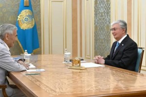 Мемлекет басшысы Өмірзақ Озғанбаевты қабылдады