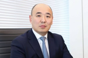 Министр өзін қорқытып жатқанын айтты