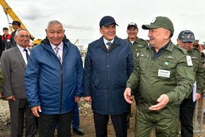 «Ауыл» жастары тасқыннан зардап шеккен қызылжарлықтарға көмектеседі