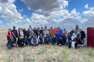 «Салиқалы ұрпақ» қоры тасқыннан зардап шеккен ауылдарға киіз үй жіберді