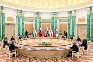 Қасым-Жомарт Тоқаев ШЫҰ-ға мүше мемлекеттердің Сыртқы істер министрлерімен кездесу өткізді