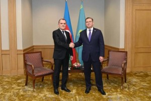 Әзербайжан СІМ басшысы Қазақстанға алғыс айтты