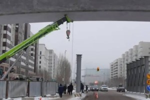 Елордадағы LRT құрылысында кран құлады