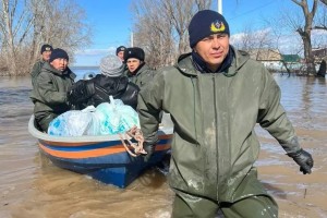 Құтқарушылар тасқын басталғалы күндіз-түні қызметте жүр