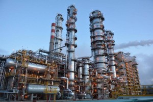 Кремль Лукойлға Атыраудағы мұнай өңдеу зауытын тезірек сатып алуды тапсырды