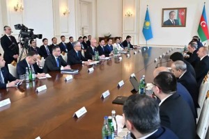 Қазақстан мен Әзербайжанның Жоғары мемлекетаралық кеңесінің бірінші отырысы өтті