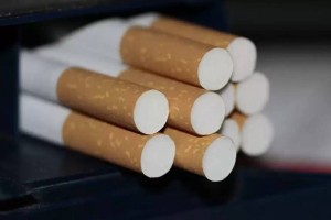 Қостанайда шетелдік темекілер заңсыз саудаланған
