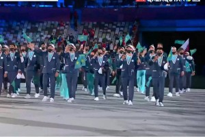 Қазақстан спортшылары Олимпиада шеруінде жүріп өтті