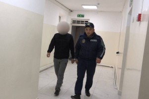 Түркістанда 80-нен астам тұрғынды алдап, 337 млн теңге шығын келтірген күдікті ұсталды (ВИДЕО)