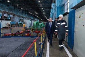 Олжас Бектенов Рудныйдағы жылу беру маусымы барысымен және қара металлургияның дамуымен танысты
