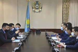 Е. Тоғжанов «Аманат» тәуелсіз комиссиясының өкілдерімен кездесті