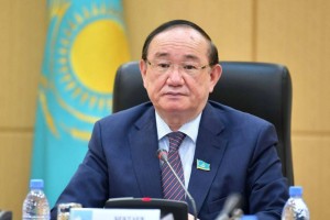 «Болашақта да депутат боламын»: Сенатор әлі де депутат болатынына сенімді (ВИДЕО)