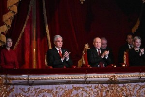 Қасым-Жомарт Тоқаев пен Владимир Путин гала-концертті тамашалады