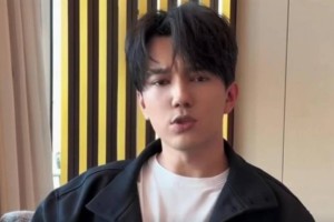 "Мишабай, бауырым!" Димаш Михаил Шайдоровқа көлік сыйлады