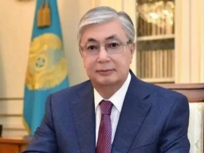 Президент грек-рим күресінен әлем чемпионы Айдос Сұлтанғалиды құттықтады