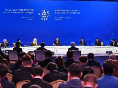 ЖИ саласында ең алдымен өз еліміздің өнімдерін пайдалану керек – Президент