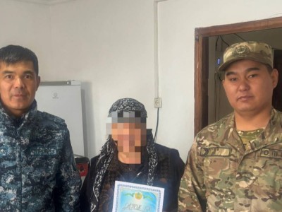 Қарттар күні сотталушы анасымен кездесті