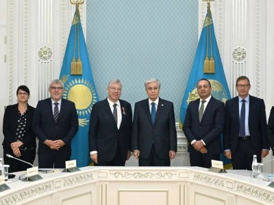 Президент «Швейцария – Қазақстан» парламенттік достық тобының мүшелерімен кездесті