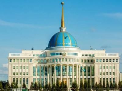 Президент ғылымға қосқан үлесі үшін мемлекеттік наградалар берді