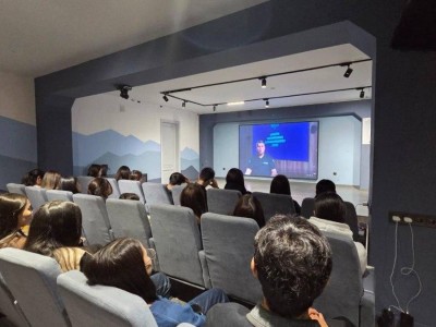 «Заң және тәртіп»: елордалық студенттер үшін цифрлық сауаттылық сабақтары өтті