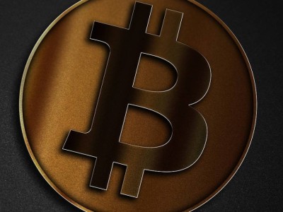 АҚШ-тағы еңбек нарығындағы жаңа деректер шығып, биткоин бағасы күрт төмендеді