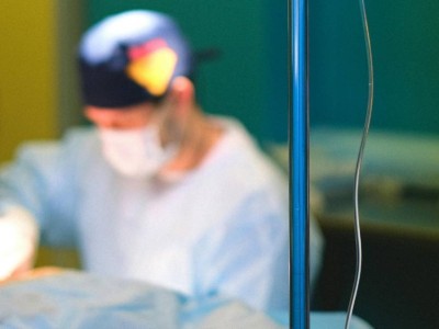 Қазақстандықтарға зейнетақы жинақтарын пластикалық операцияларға пайдалануға тыйым салынды